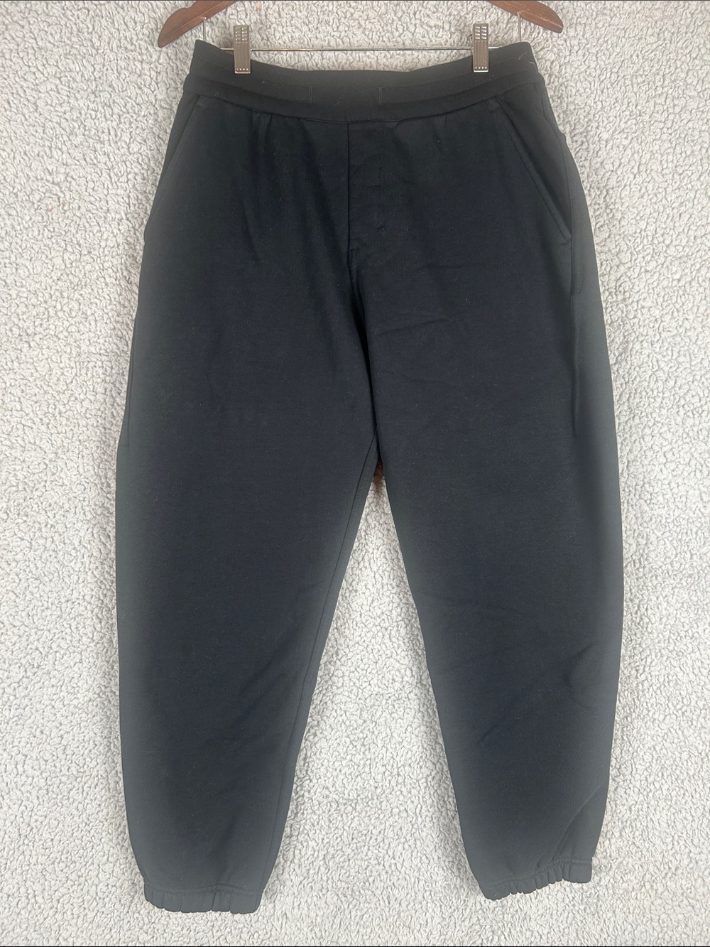 Like New Lululemon Classic Fit Fleece Sweatpants Joggers Black Size M